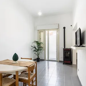 Peonia Charming House Avola